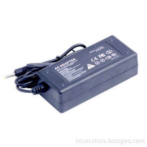 AC Adapter with 100 to 240V Rated Input Voltage, Suitable for Kodak DC200 Digital Cameras